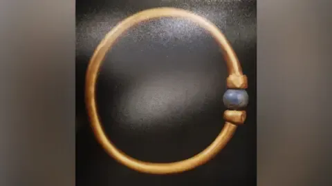 Egypt's Officials Confirm 3,000-Year-Old Bracelet Has Been Stolen and Melted Down